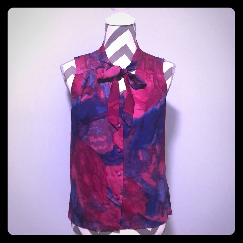 ⭐️Mossimo Tie Blouse⭐️